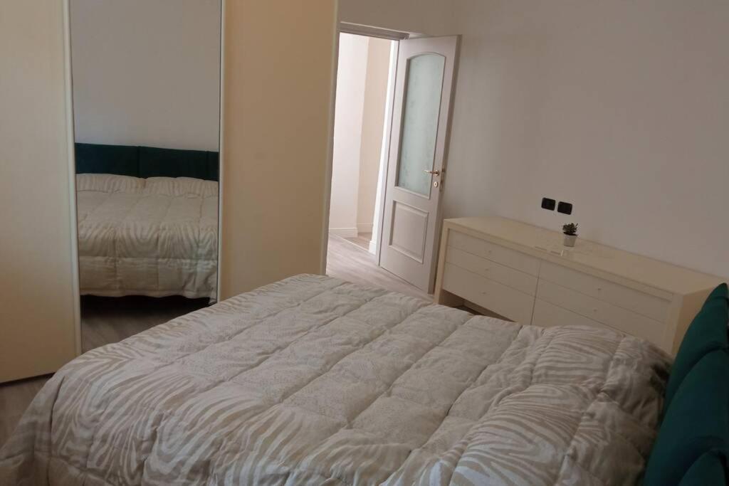 Entire Flat, Independent Entrance, 20 Mins To Bgy - Bergamo Milan Airport Leilighet Nembro Eksteriør bilde
