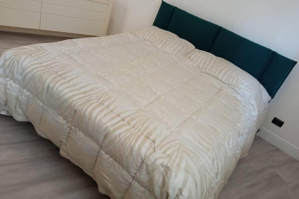 Entire Flat, Independent Entrance, 20 Mins To Bgy - Bergamo Milan Airport Leilighet Nembro Eksteriør bilde