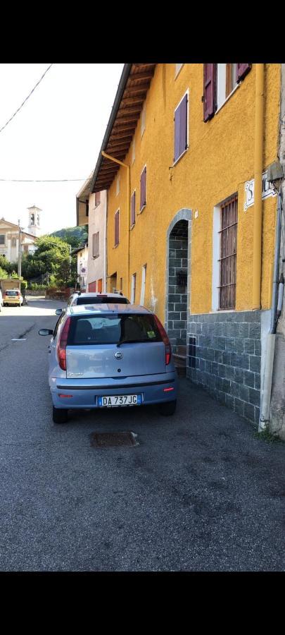 Entire Flat, Independent Entrance, 20 Mins To Bgy - Bergamo Milan Airport Leilighet Nembro Eksteriør bilde