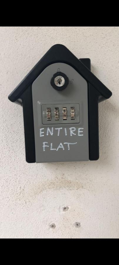 Entire Flat, Independent Entrance, 20 Mins To Bgy - Bergamo Milan Airport Leilighet Nembro Eksteriør bilde